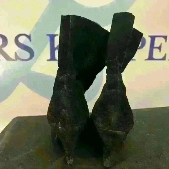 Nine West women’s bootie heels, size 8 medium - Picture 7 of 8